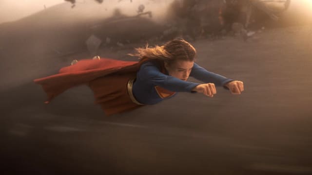 【满城三带黄金甲】“Supergirl”：超级无谓的超级少女