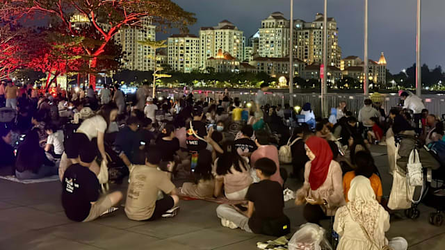 万人齐聚加冷汇倒数跨年 首场烟火秀即将登场！