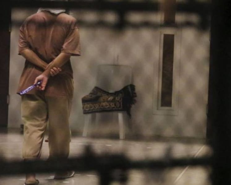 US shuts once-secret Guantanamo prison unit, moves prisoners