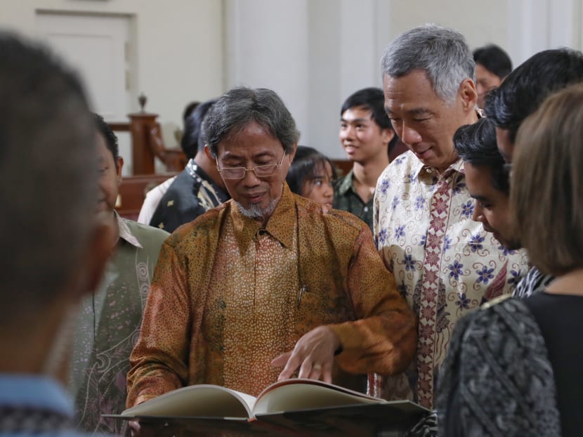 Book launch by former Minister Sidek Saniff at The Arts House, where PM Lee Hsien Loong was guest of honour.