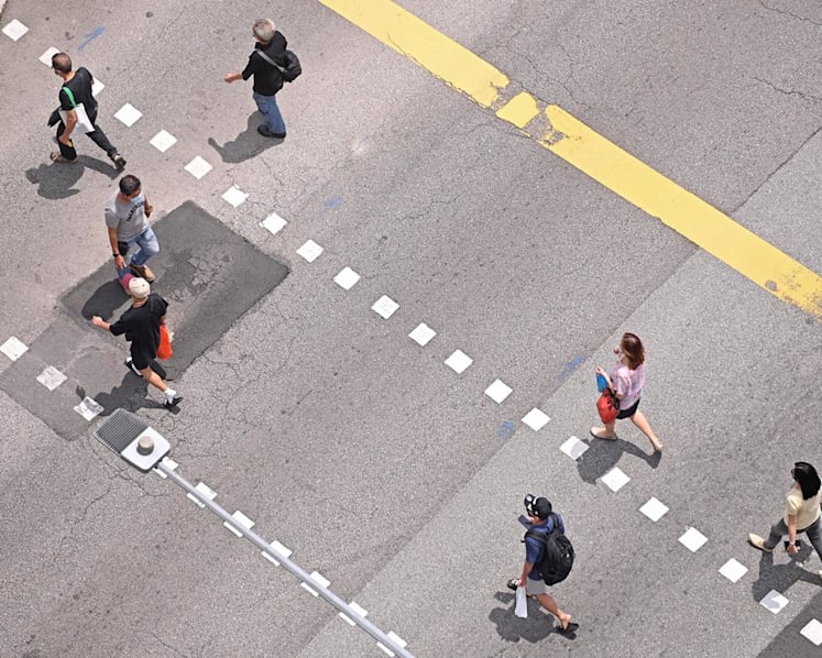 Singapore reports 6,434 new COVID-19 cases, 7 deaths