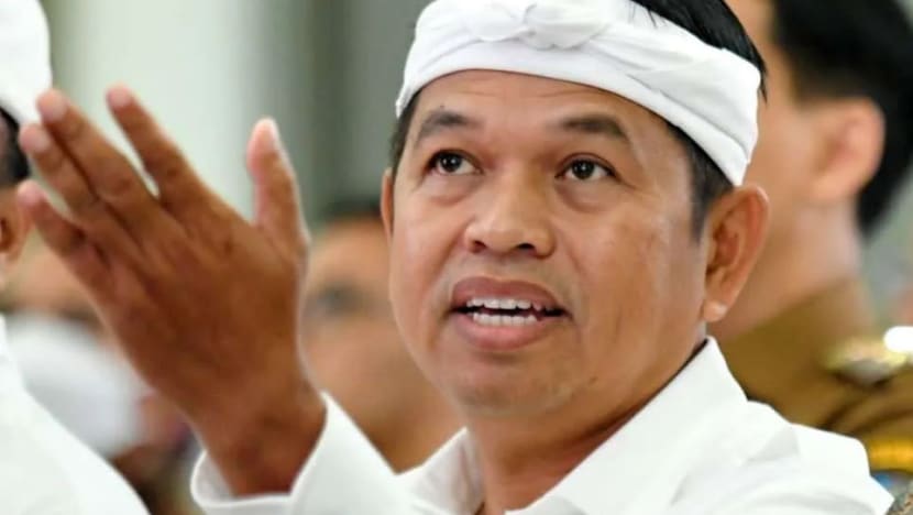 Vasektomi jadi syarat bansos, Dedi Mulyadi dinilai kebablasan, NU: Menyedihkan Vasektomi jadi syarat bansos, Dedi Mulyadi dinilai kebablasan, NU: Menyedihkan