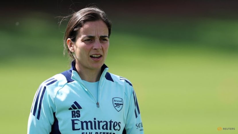 Arsenal seek to defy the odds against mighty Barcelona