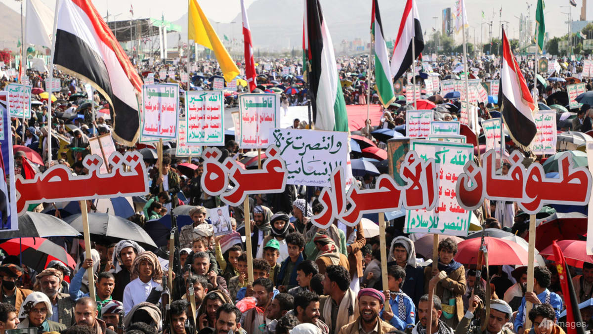 Seven Yemeni UN workers detained in Sanaa, accused of spying for Israel