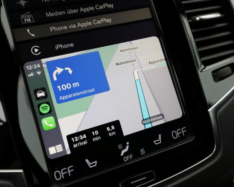 TomTom says ramp-down of old contracts will weigh on 2026 sales, shares tumble