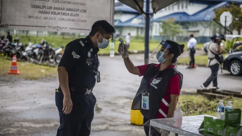 Lebih sejuta rakyat Sabah dijangka keluar mengundi esok untuk menentukan siapa kerajaan Lebih sejuta rakyat Sabah dijangka keluar mengundi esok untuk menentukan siapa kerajaan