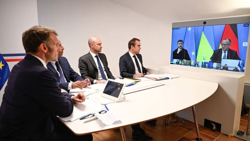Macron says only Zelenskyy can negotiate Ukraine territory deal Macron says only Zelenskyy can negotiate Ukraine territory deal