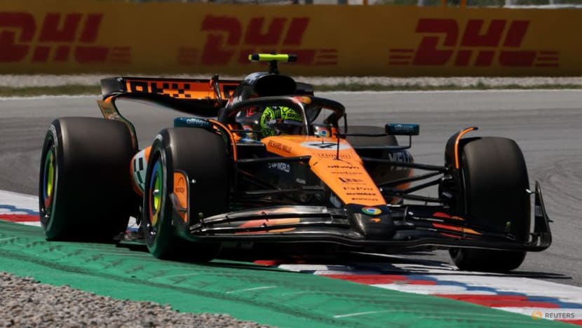 Piastri keeps McLaren on top in Spanish GP practice