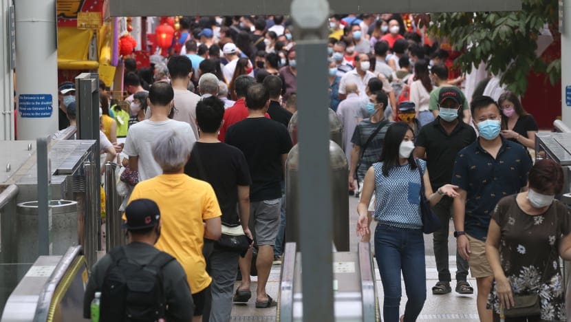 Singapore reports 7,752 new Covid-19 cases, 3 deaths