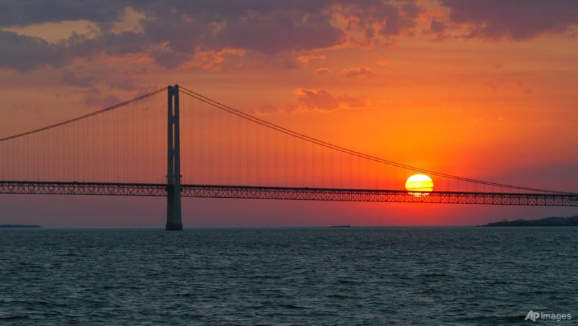 Atmospheric carbon might turn lakes more acidic: Scientists