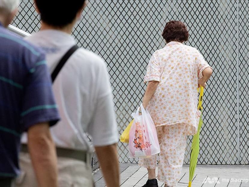 HPB to award S$30 vouchers to those who refer seniors for COVID-19 vaccination HPB to award S$30 vouchers to those who refer seniors for COVID-19 vaccination