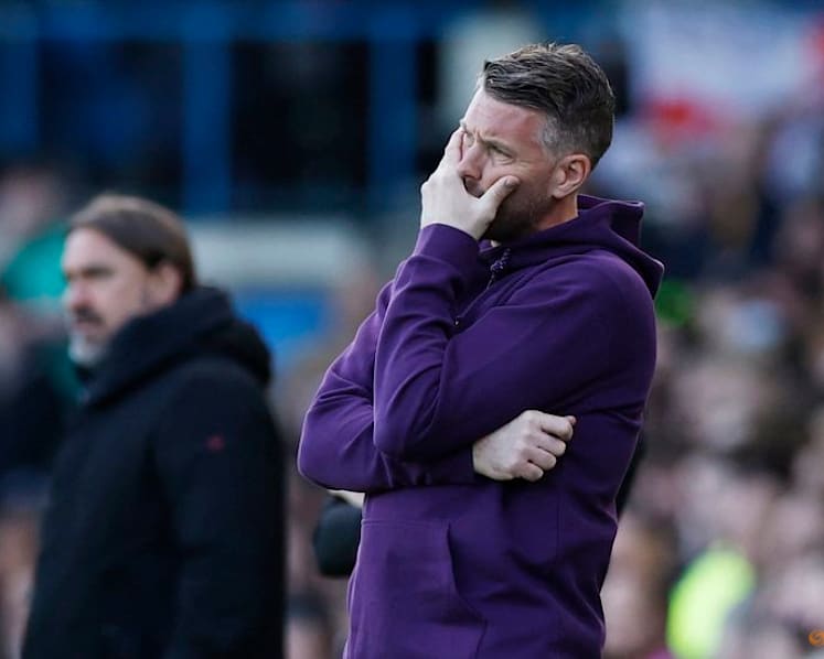 Spurs stuck in drop zone, Wolves on brink of relegation, Man United beat Chelsea