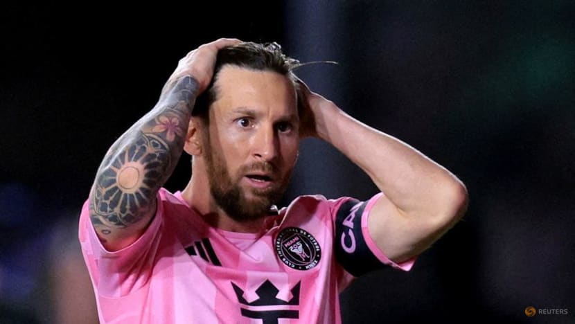 Inter Miami's Messi fined for grabbing New York City coach by the neck Inter Miami's Messi fined for grabbing New York City coach by the neck