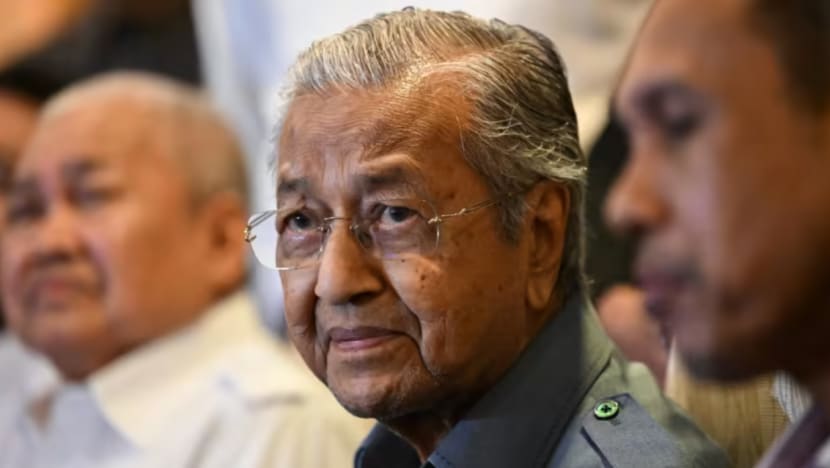 Mantan PM Malaysia Mahathir tolak dakwaan khianat berhubung keputusan Pedra Branca