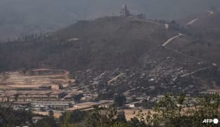 Lebih 300 larikan diri rentas sempadan Thailand susuli serangan ke atas tentera Myanmar