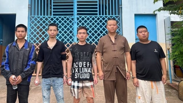 柬埔寨扫荡电诈窝点17人落网 十余韩国人获救