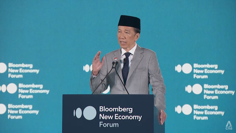 Berbicara di forum Bloomberg di Singapura, Jokowi: Era 'ekonomi kecerdasan' bergantung pada SDM melek AI