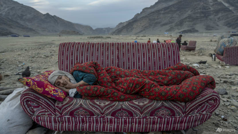UN agency warns of Afghans dying in harsh winter if there's no proper shelter after leaving Pakistan UN agency warns of Afghans dying in harsh winter if there's no proper shelter after leaving Pakistan