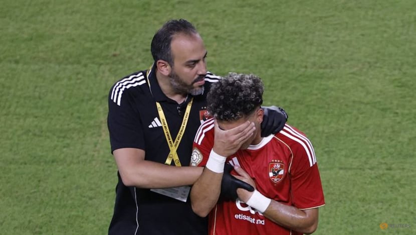 Al-Ahly midfielder Ashour to miss remainder of Club World Cup with broken collarbone