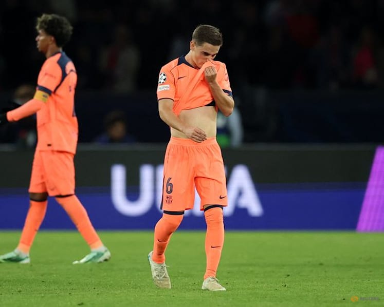 Barcelona take heart despite third straight defeat to PSG