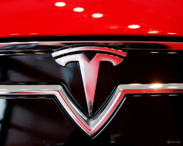 Man fined S$2,000 for scratching stranger’s Tesla car at Clementi car park
