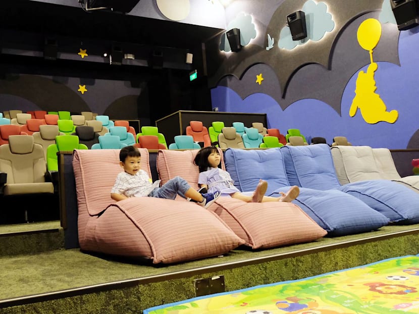 7 Things To Expect When You Watch A Movie At Shaw Theatres Jewel's Kid-Friendly Dreamers Theatre