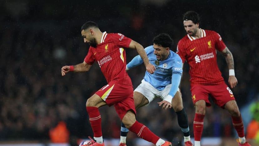 Liverpool beat Man City 2-0 to extend lead at the top to 11 points Liverpool beat Man City 2-0 to extend lead at the top to 11 points