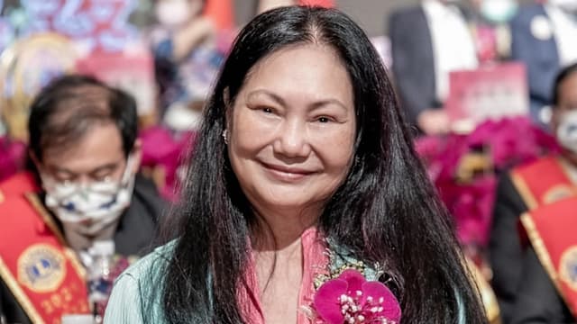 度过悲催的中秋节，S妈身体不适仍不忘行善捐款