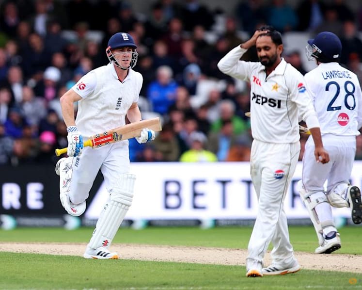 Brook maintains stranglehold over Pakistan for dominant England
