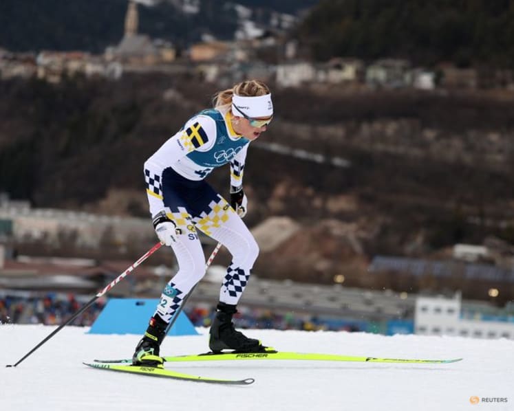 Crosscountry-Karlsson leads another Swedish 1-2 finish in women's 10km freestyle race