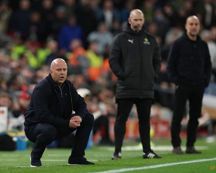 Slot bemoans officiating as Liverpool lose late on v Man City