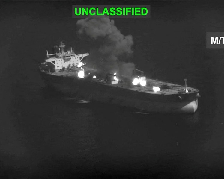 US, Iranian forces fire at vessels in waters near Iran US, Iranian forces fire at vessels in waters near Iran