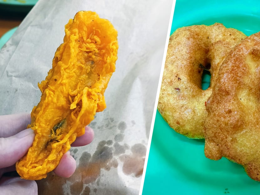 Addictive 50 Cent Goreng Pisang At Hole-In-The-Wall Indian Muslim Eatery At Adelphi