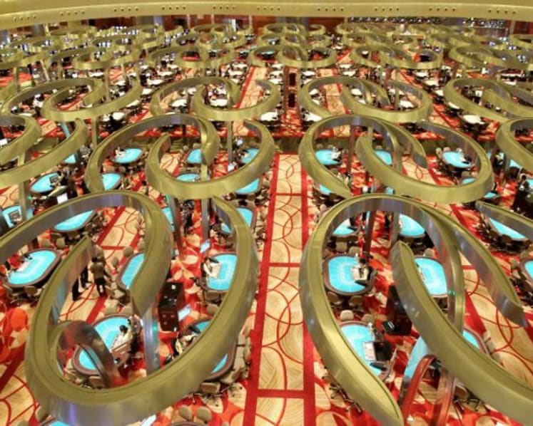 Member of card-counting syndicate that won S$433,730 at MBS casino with baccarat 'formula' pleads guilty