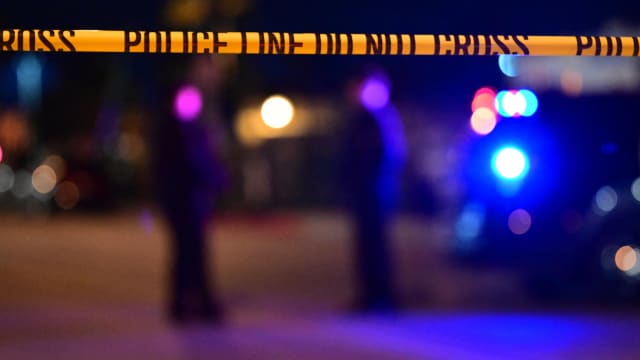 美国洛杉矶枪击事件 九人死亡
