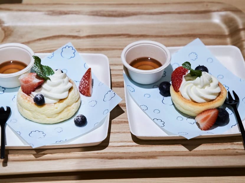 How To Shop & Eat Without Talking To Humans At Honestbee’s High-Tech Grocery & Dining Concept Habitat