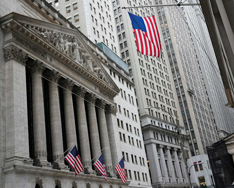 Wall Street ends higher as hopes of Iran war resolution offset inflation fears