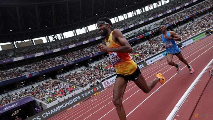 Simbu snatches marathon gold from Petros in historic photo finish