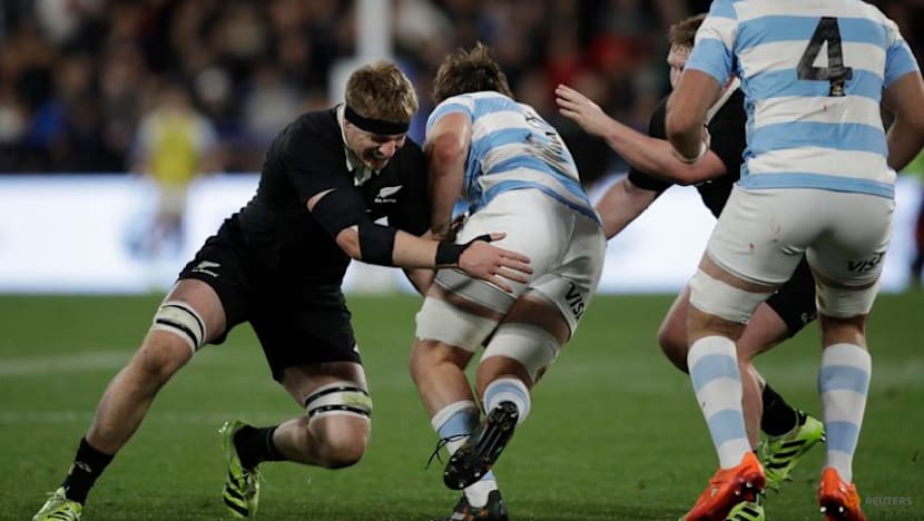 Highlanders lose All Blacks lock Holland for Super Rugby season