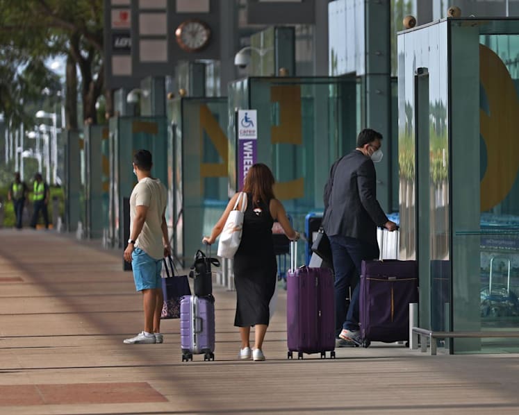 No need for restrictions on travellers from China despite surge in Covid-19 cases, say infectious disease experts