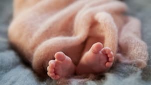 63 வயதில் தாயான அதிசயம் - மறைந்த மகன் மீண்டும் பிறந்ததாக நெகிழ்ச்சி!