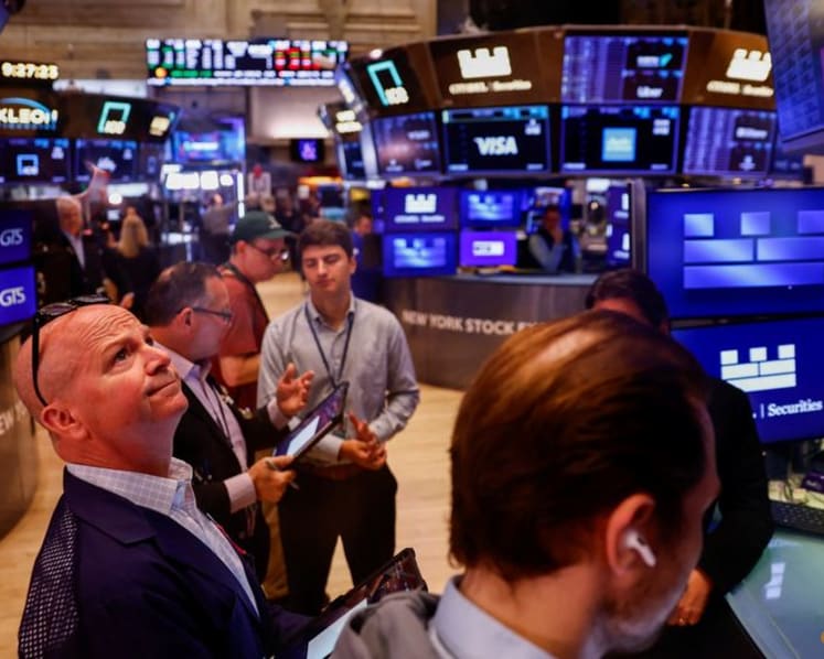 Oil spikes, Wall Street drops as US-Iran tensions rebuild