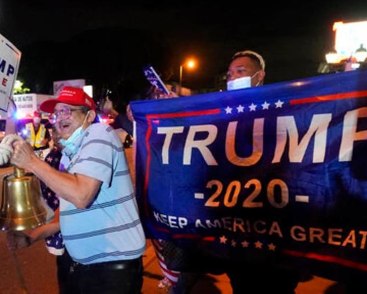 With another projected Florida loss, Democrats begin second guessing