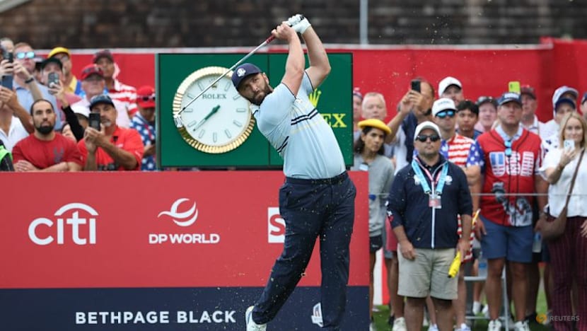 Europe overwhelm US with fast start to Ryder Cup