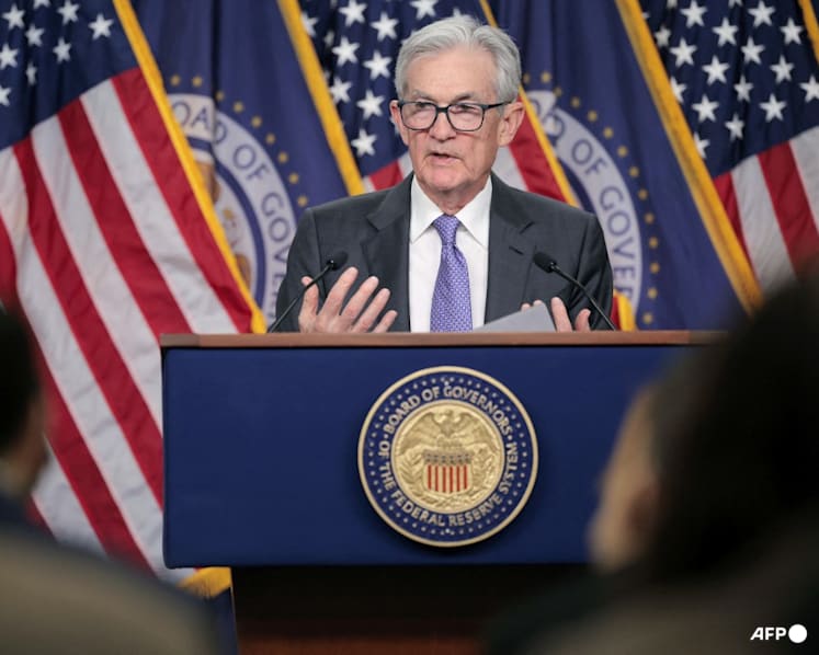 Divided Fed lowers rates, signals pause and one 2026 cut as growth rebounds