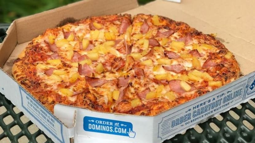 'Domino's Pizza' menyesal cabar pelanggan buat tatu demi piza percuma