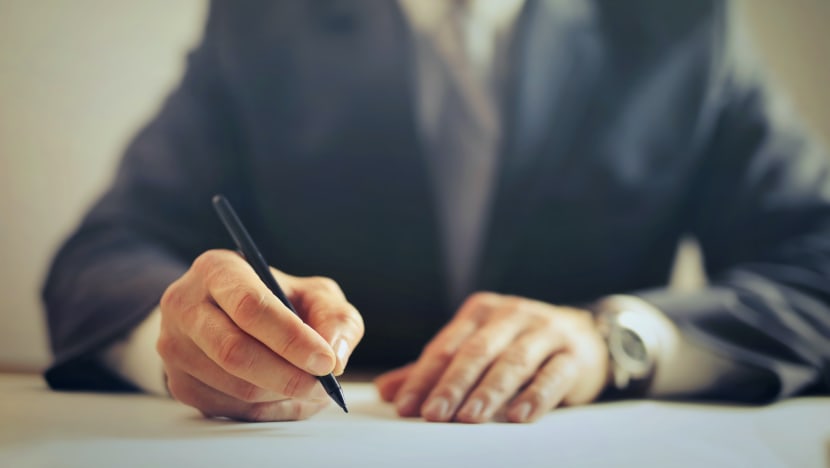 Why ranking employees by performance backfires