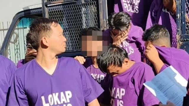 新山私召车司机涉不当行为 押往法庭申请延扣