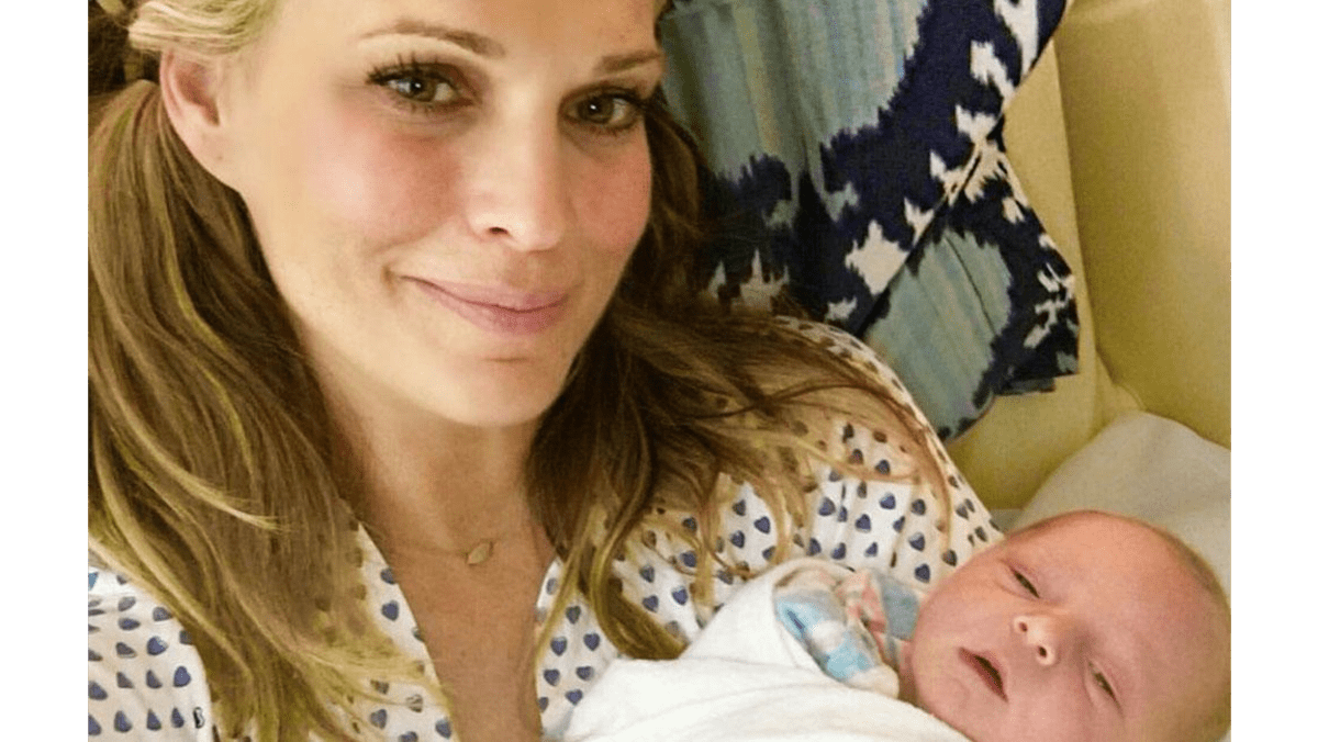 Molly Sims third child 8days