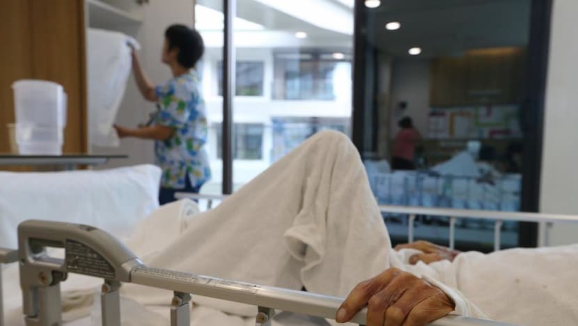 3 elderly Singaporeans die of Covid-19 complications; death toll reaches 76